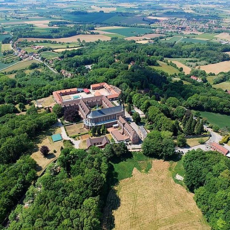 Abbaye mont cats ciel